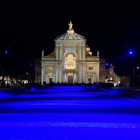 Апартаменти A Casa Di Francesco Санта-Марія-дельї-Анджелі Екстер'єр фото